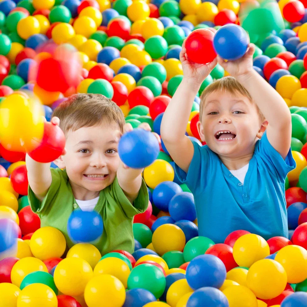 Kids Outdoor House Accessories - Bola plastik warna-warni ramah lingkungan, bola