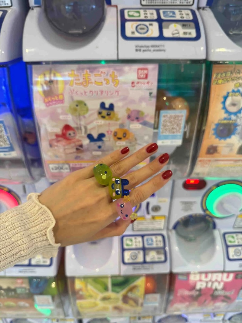 Bandai Tamagotchi Cincin Trans - Bandai Model Tamagotchi ulasan dan harga
